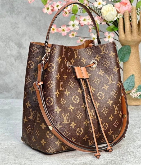 Louis Vuitton NéoNoé – Monogram Canvas Bucket Bag με Vachetta Leather-LV 08