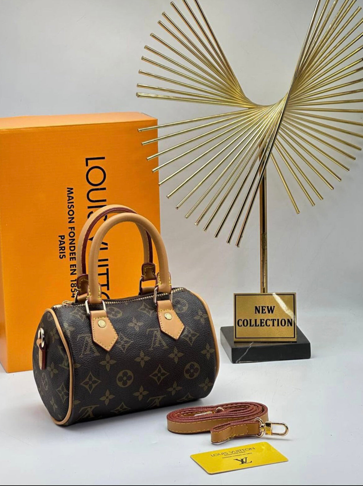 LOUIS VUITTON BARREL -LV 04